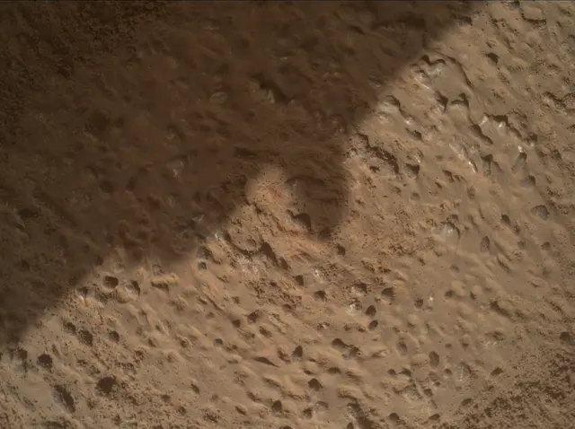 Sol 3224: Mars Hand Lens Imager (MAHLI)