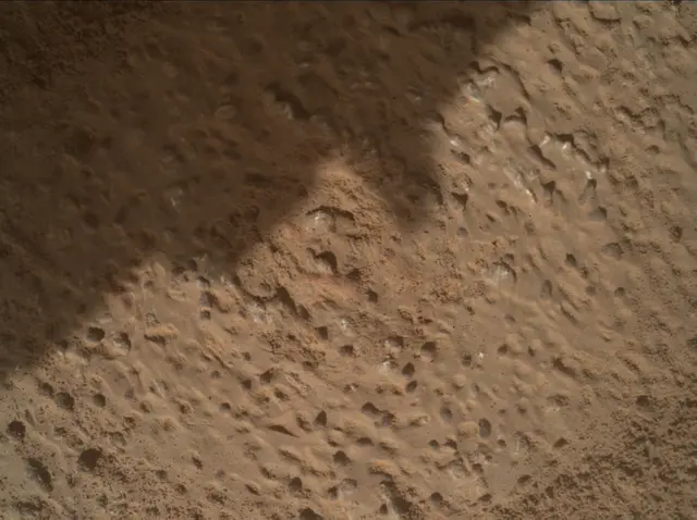 Sol 3224: Mars Hand Lens Imager (MAHLI)