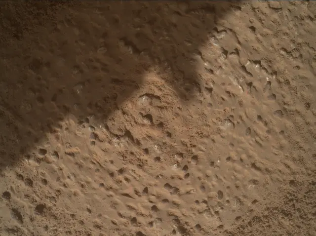 Sol 3224: Mars Hand Lens Imager (MAHLI)