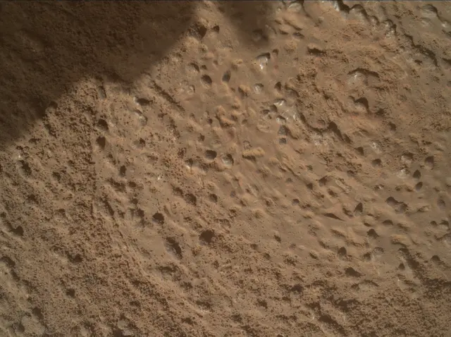 Sol 3224: Mars Hand Lens Imager (MAHLI)