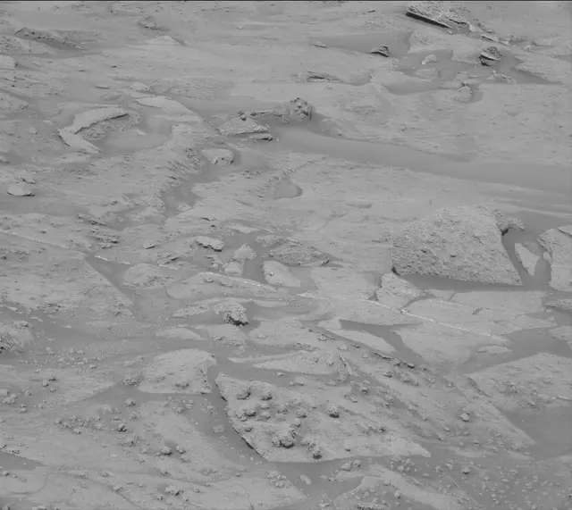 Sol 3225: Mast Camera (Mastcam)