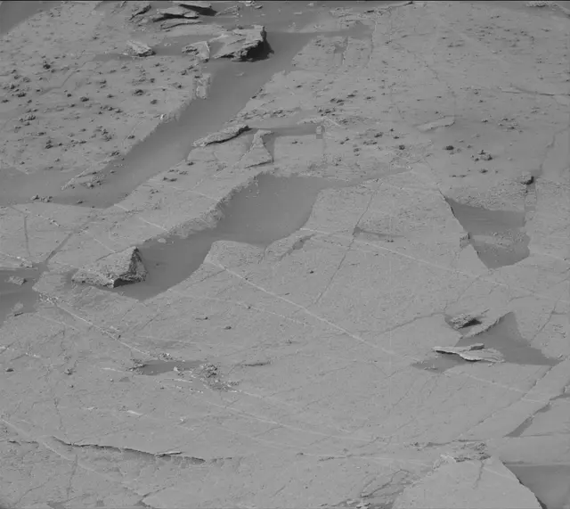 Sol 3225: Mast Camera (Mastcam)