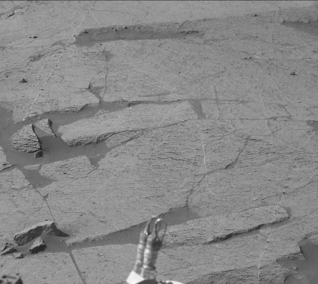 Sol 3225: Mast Camera (Mastcam)