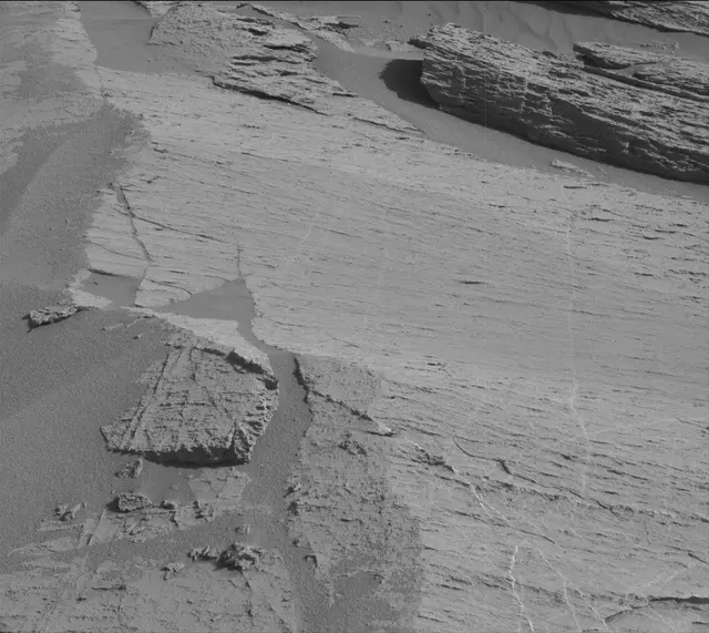 Sol 3225: Mast Camera (Mastcam)