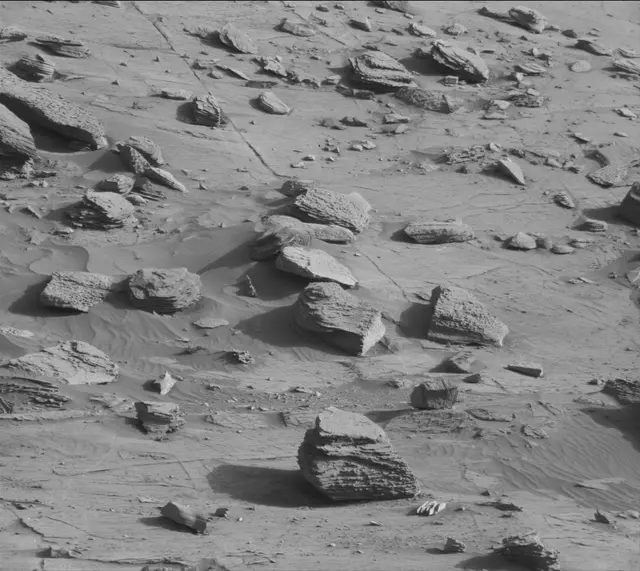 Sol 3231: Mast Camera (Mastcam)