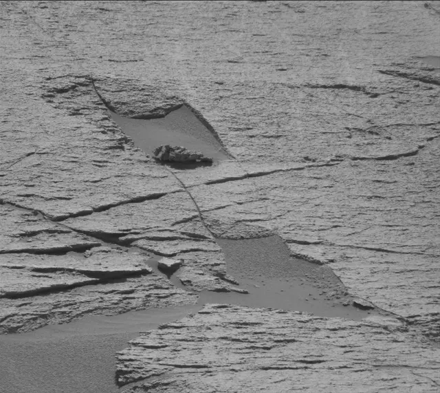 Sol 3232: Mast Camera (Mastcam)