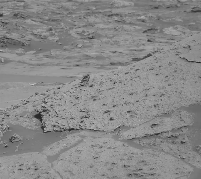 Sol 3232: Mast Camera (Mastcam)