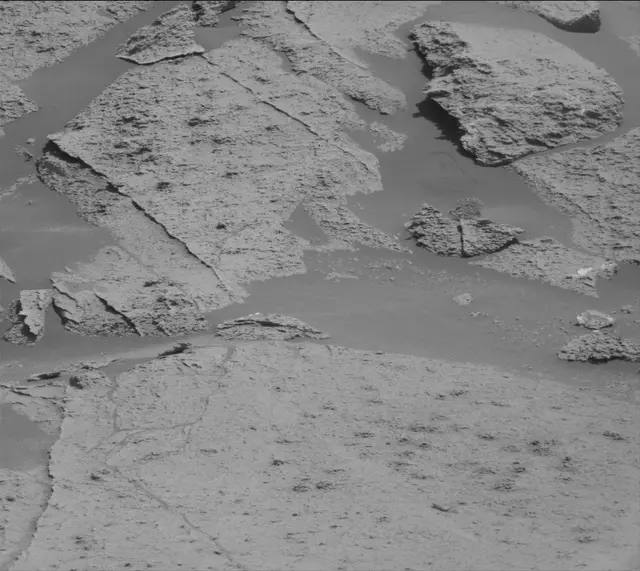 Sol 3232: Mast Camera (Mastcam)