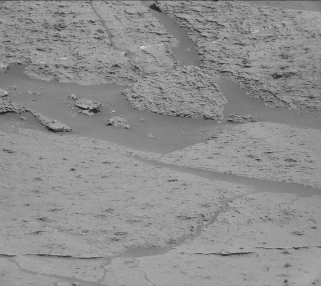 Sol 3238: Mast Camera (Mastcam)
