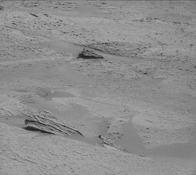 Sol 3238: Mast Camera (Mastcam)