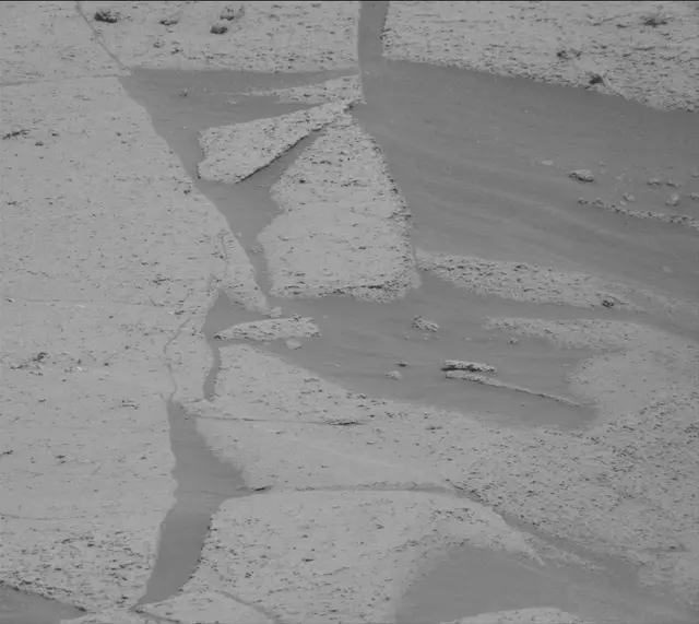 Sol 3238: Mast Camera (Mastcam)