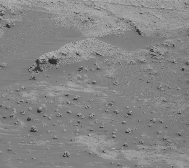 Sol 3238: Mast Camera (Mastcam)