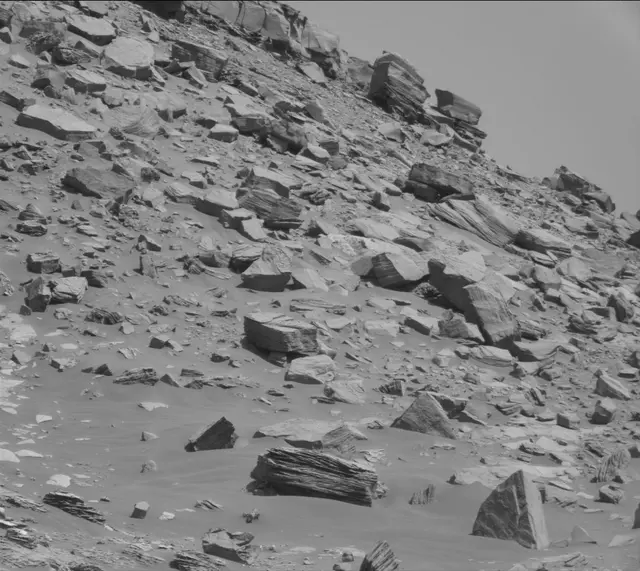 Sol 3239: Mast Camera (Mastcam)