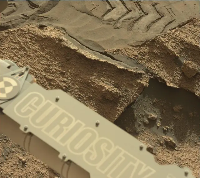 Sol 3247: Mast Camera (Mastcam)
