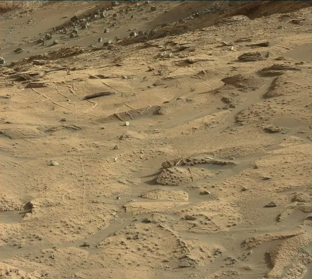 Sol 3247: Mast Camera (Mastcam)