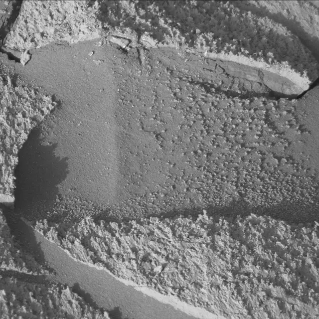 Sol 3247: Mast Camera (Mastcam)