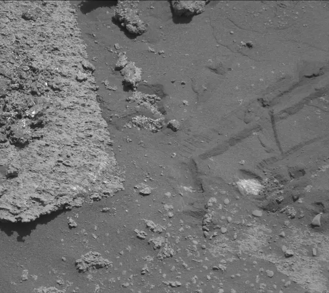 Sol 3249: Mast Camera (Mastcam)