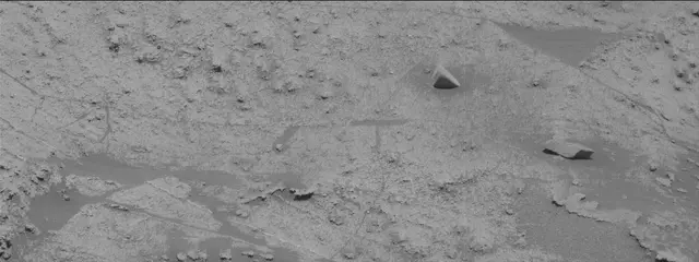 Sol 3251: Mast Camera (Mastcam)