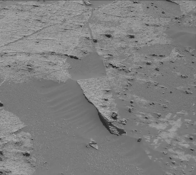 Sol 3251: Mast Camera (Mastcam)