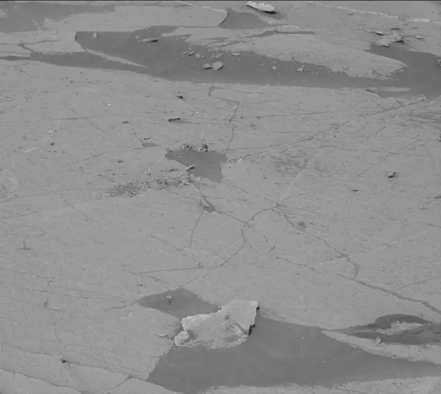Sol 3251: Mast Camera (Mastcam)