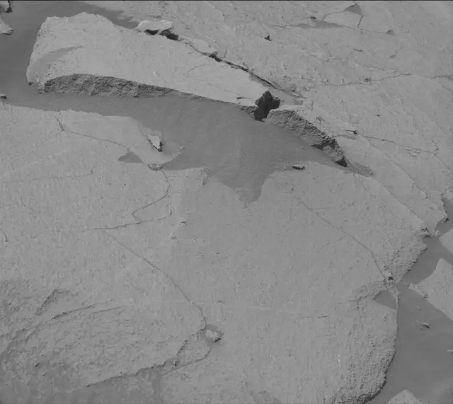 Sol 3251: Mast Camera (Mastcam)