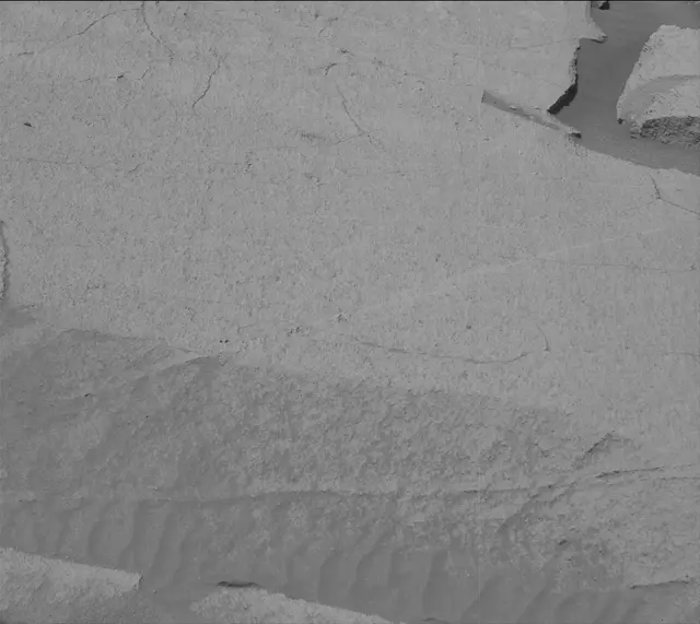 Sol 3251: Mast Camera (Mastcam)