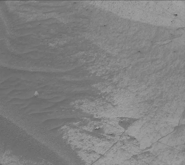 Sol 3251: Mast Camera (Mastcam)