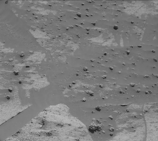 Sol 3251: Mast Camera (Mastcam)