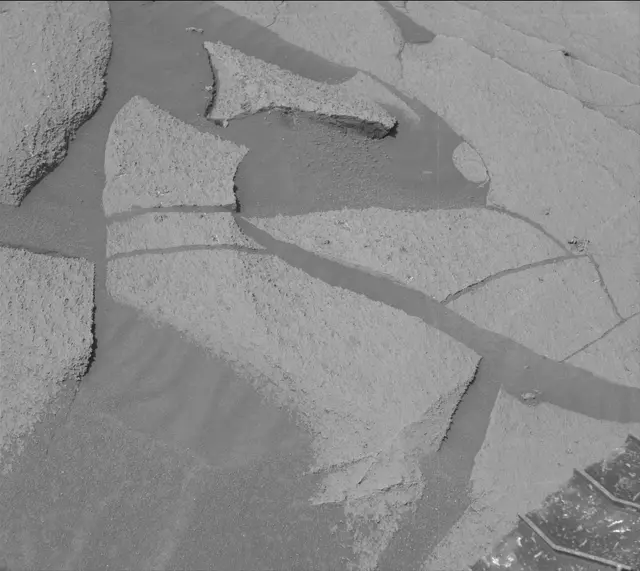 Sol 3251: Mast Camera (Mastcam)