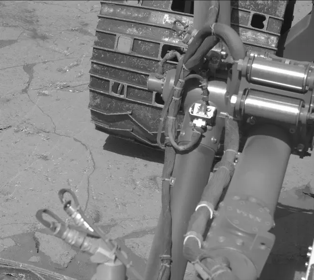 Sol 3251: Mast Camera (Mastcam)