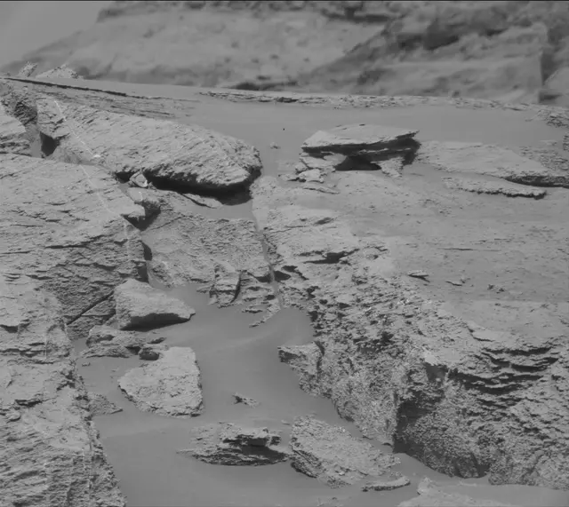 Sol 3251: Mast Camera (Mastcam)
