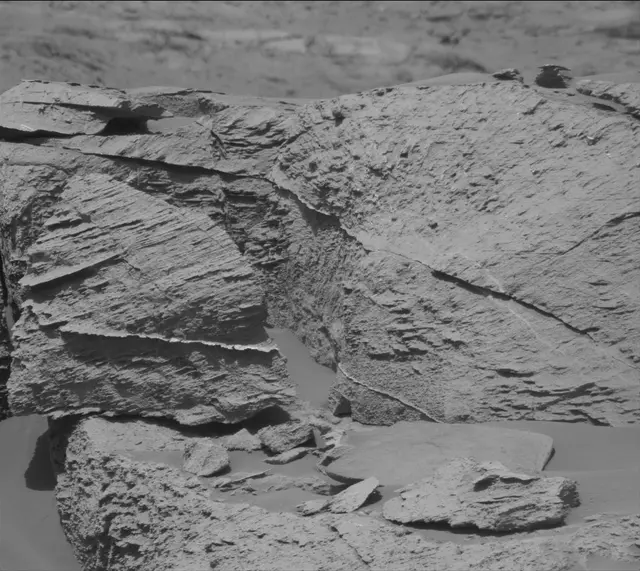 Sol 3251: Mast Camera (Mastcam)
