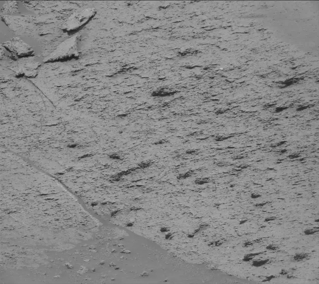 Sol 3251: Mast Camera (Mastcam)