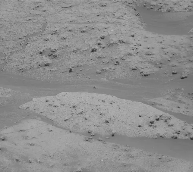Sol 3251: Mast Camera (Mastcam)