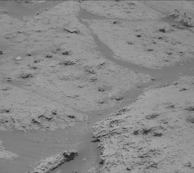 Sol 3251: Mast Camera (Mastcam)