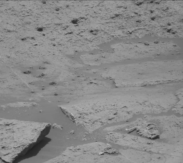 Sol 3251: Mast Camera (Mastcam)