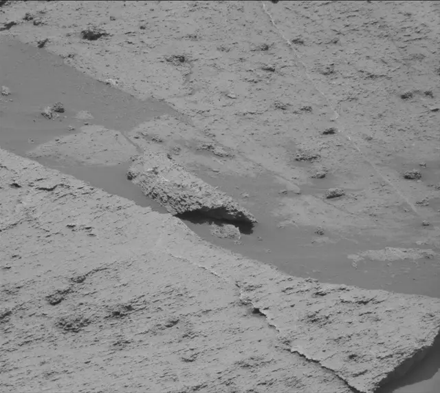 Sol 3251: Mast Camera (Mastcam)