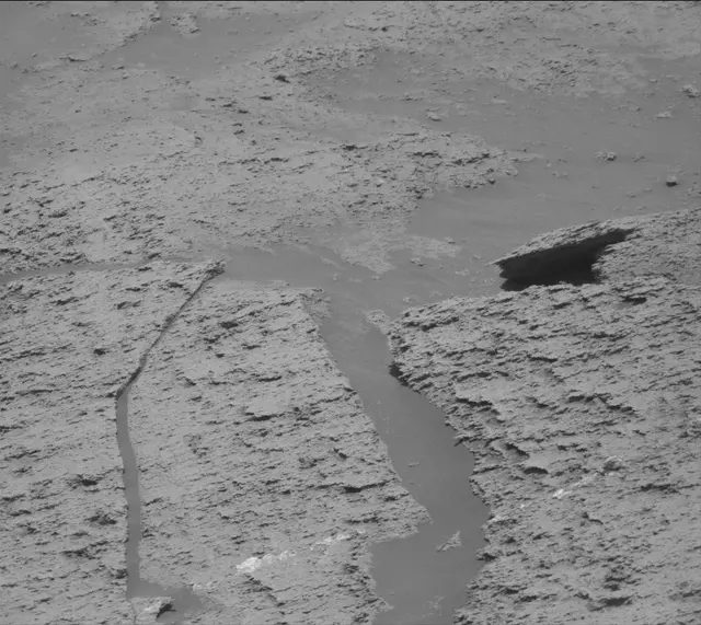 Sol 3251: Mast Camera (Mastcam)