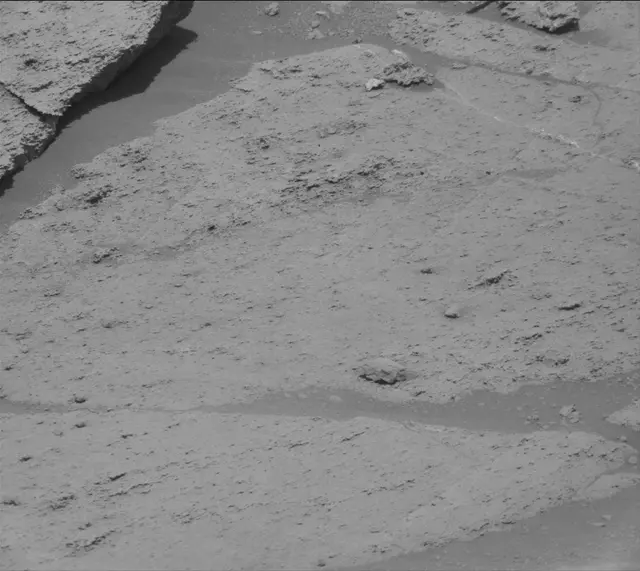 Sol 3251: Mast Camera (Mastcam)