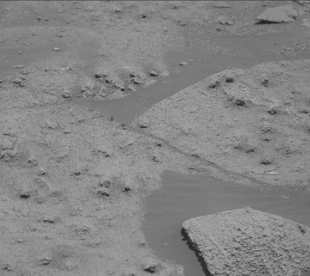 Sol 3251: Mast Camera (Mastcam)