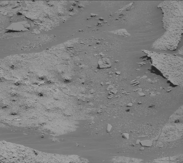 Sol 3251: Mast Camera (Mastcam)