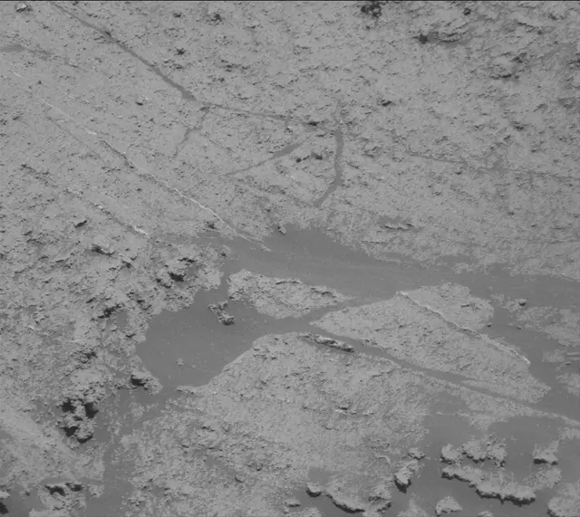 Sol 3251: Mast Camera (Mastcam)