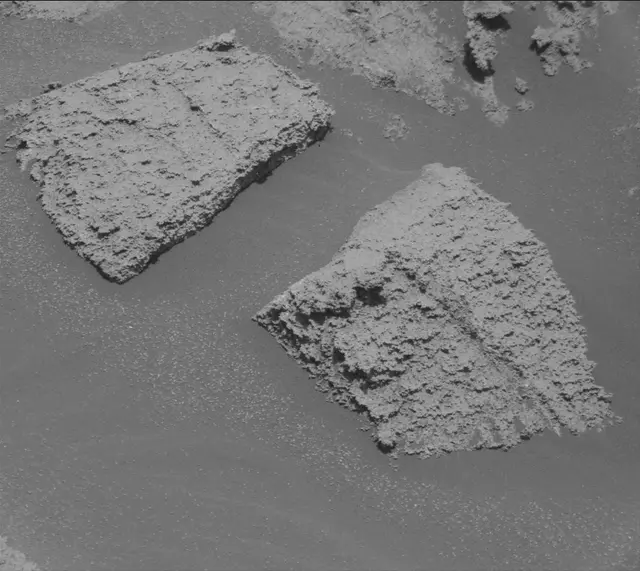 Sol 3251: Mast Camera (Mastcam)