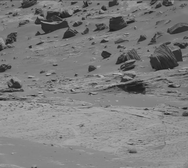Sol 3251: Mast Camera (Mastcam)