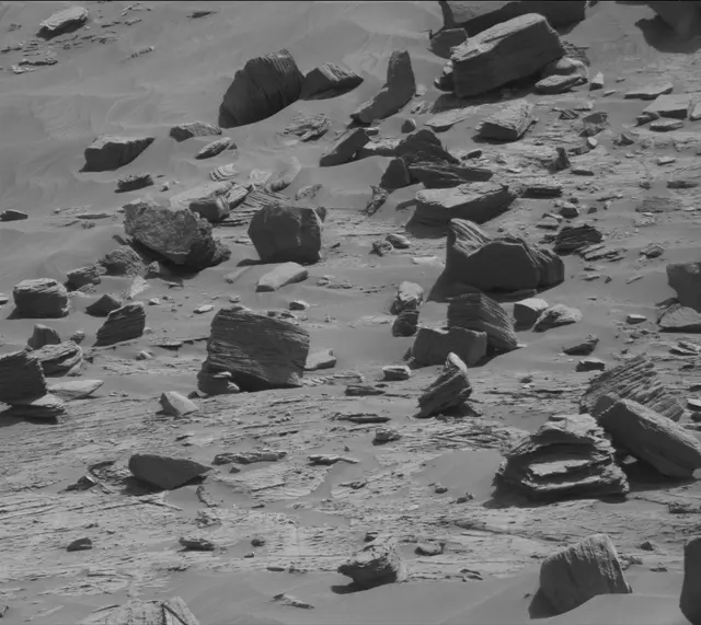 Sol 3251: Mast Camera (Mastcam)