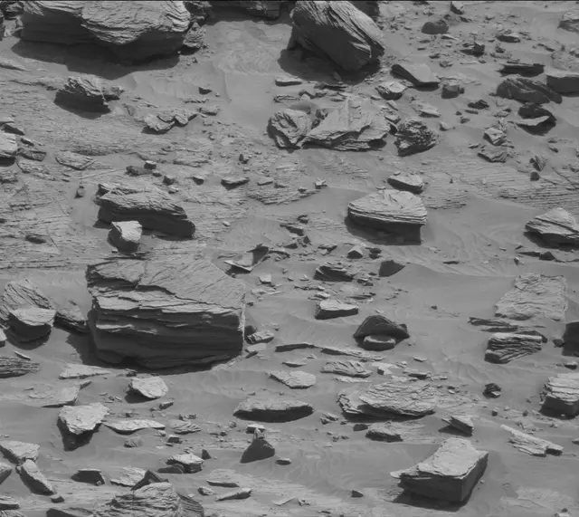 Sol 3251: Mast Camera (Mastcam)
