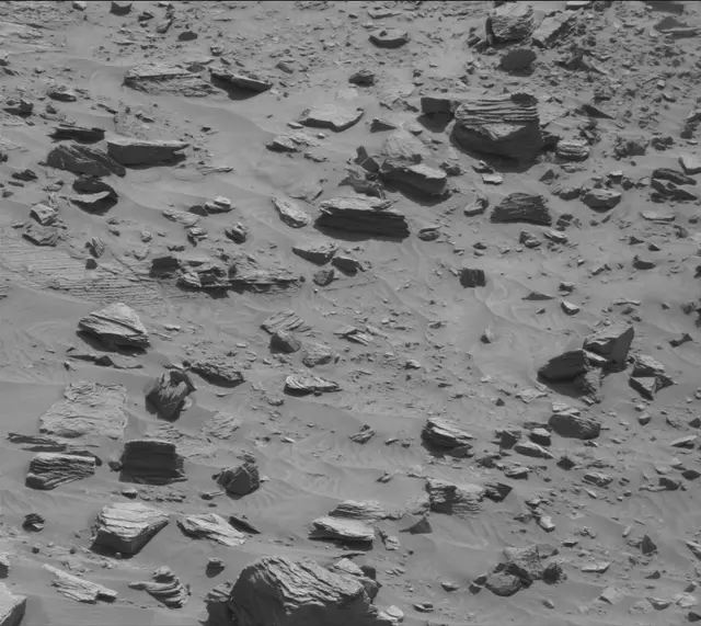Sol 3251: Mast Camera (Mastcam)