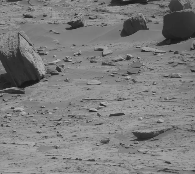 Sol 3251: Mast Camera (Mastcam)