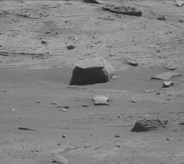 Sol 3251: Mast Camera (Mastcam)
