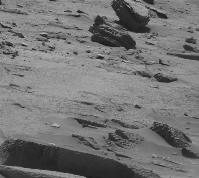 Sol 3251: Mast Camera (Mastcam)